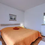 Jenny-1 By Interhome