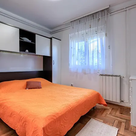 Jenny-1 By Interhome شقة