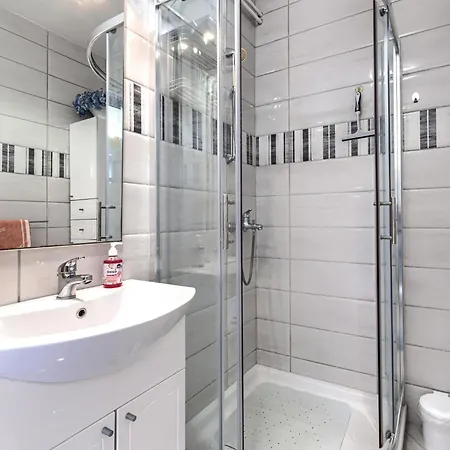 Jenny-1 By Interhome