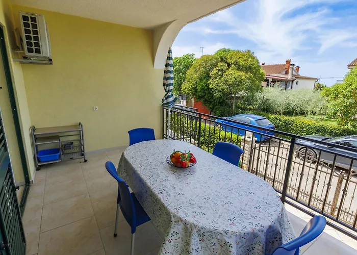 Apartmán Jenny-1 By Interhome *